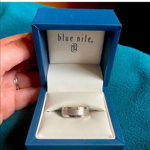 Double inlay comfort fit 14k white gold sz 7.5